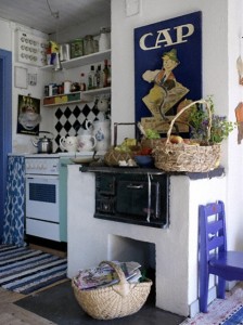 bluecultteredkitchen 224x300 Blue Cluttered Kitchen