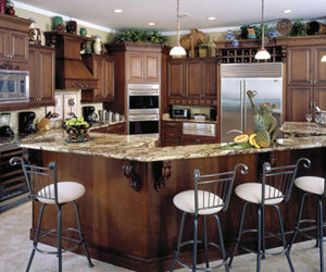 cluttered-kitchen-cabinet-design